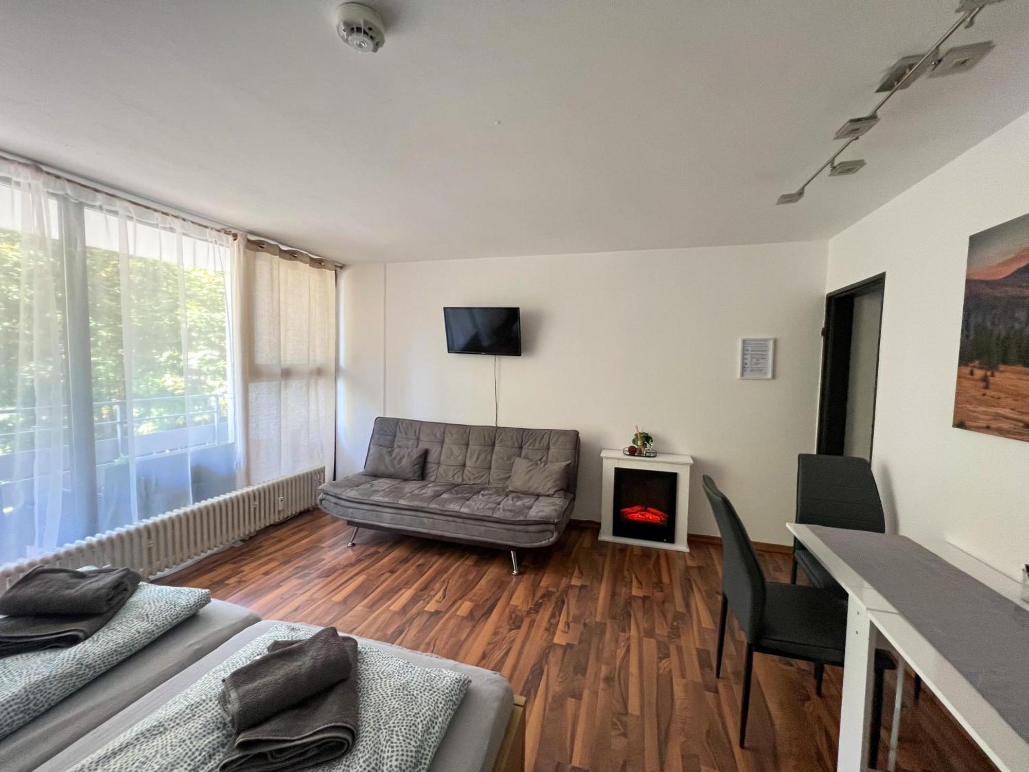 Apartment Helle Am Waldrand - Mit Balkon, Pool & Sauna Freyung