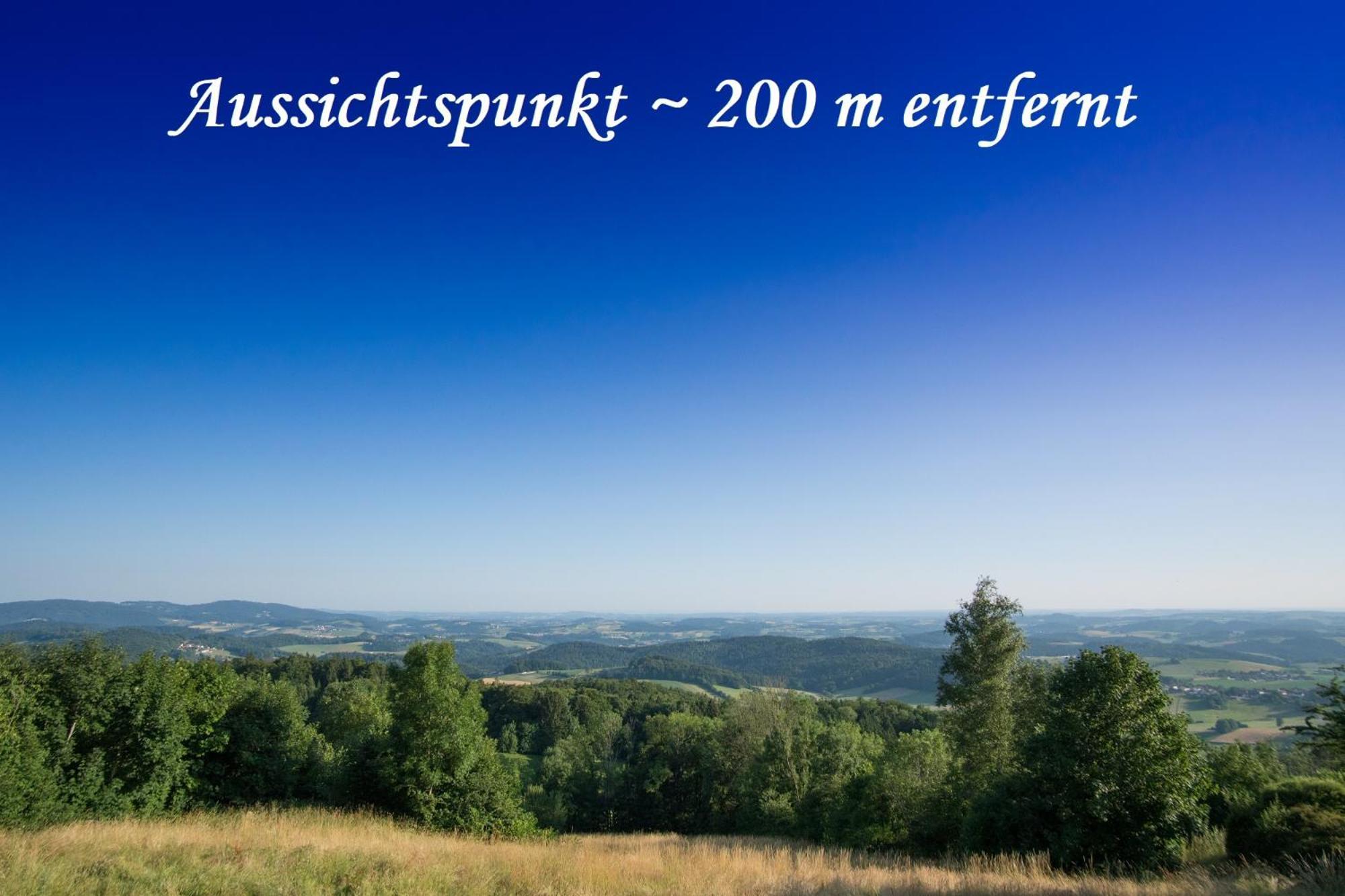 Helle Am Waldrand - Mit Balkon, Pool & Sauna * Freyung