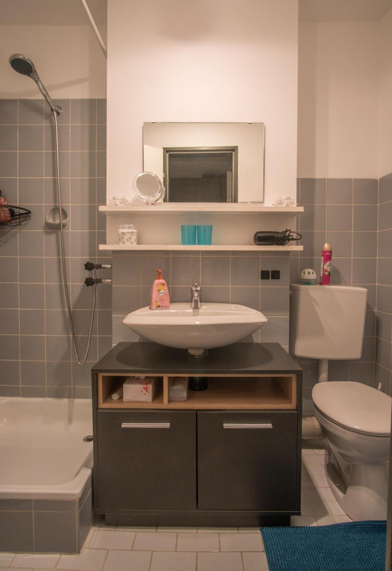 Helle Am Waldrand - Mit Balkon, Pool & Sauna Appartamento *