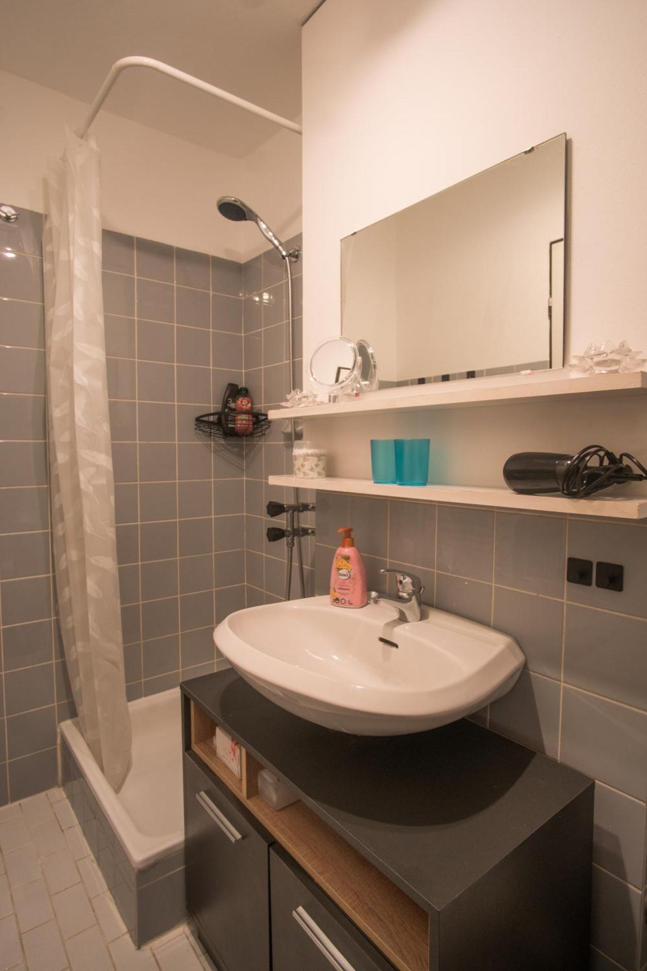 Helle Am Waldrand - Mit Balkon, Pool & Sauna * Freyung